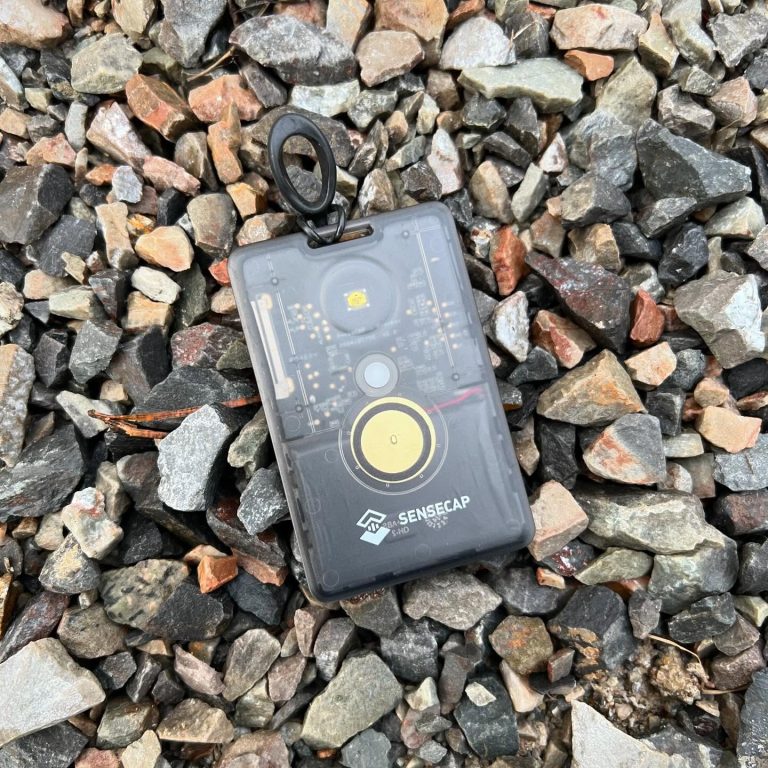 Learn Together: Meshtastic Part 4 – Seeed Studio SenseCAP T1000-E
